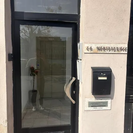 Sea View Flat * Sliema